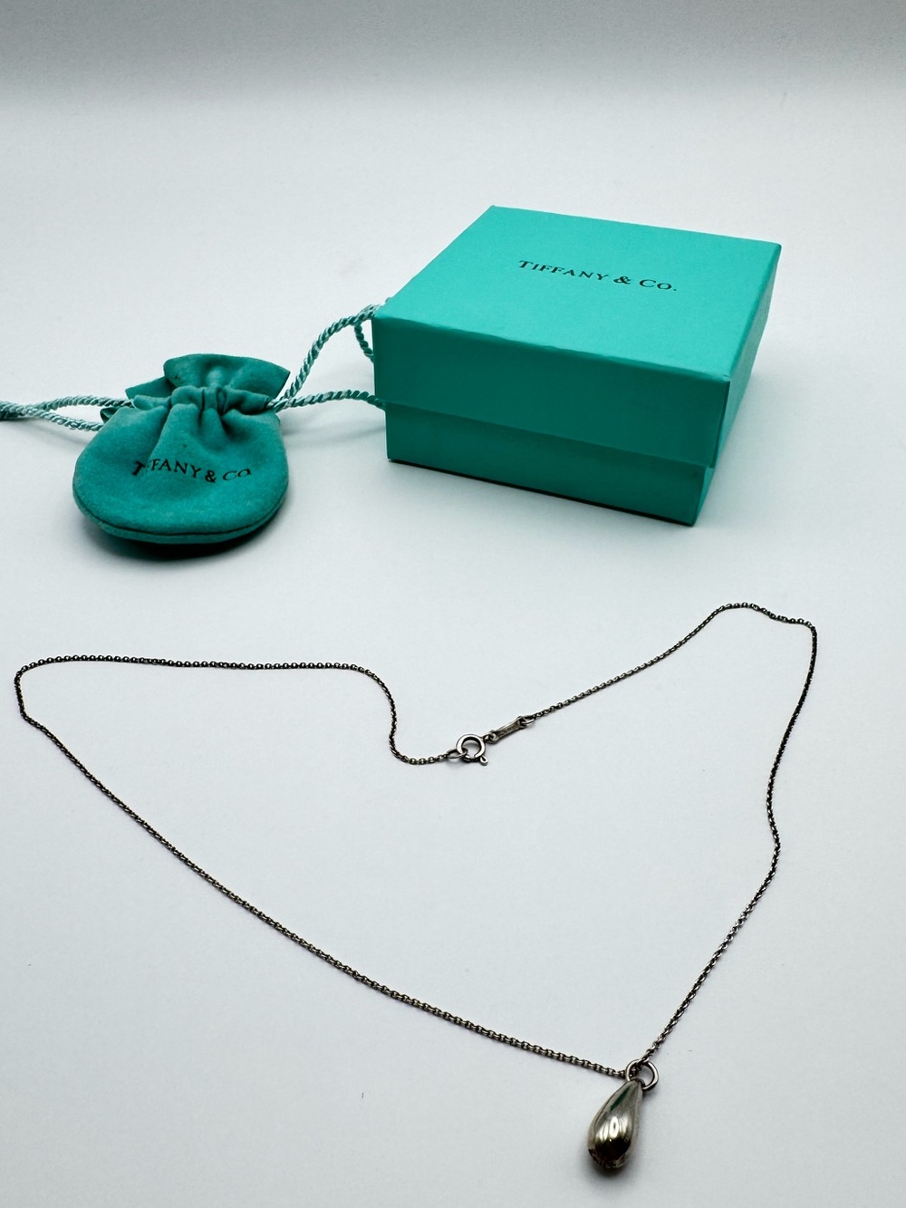 Tiffany & Co. Elsa Peretti Teardrop Pendant Necklace Sterling Silver 925 16"